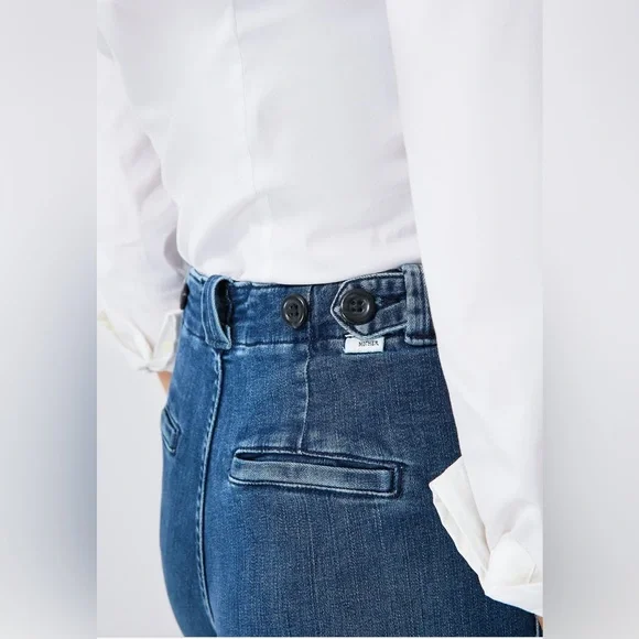 Mother The Elbow Grease Roller Sneak Jeans